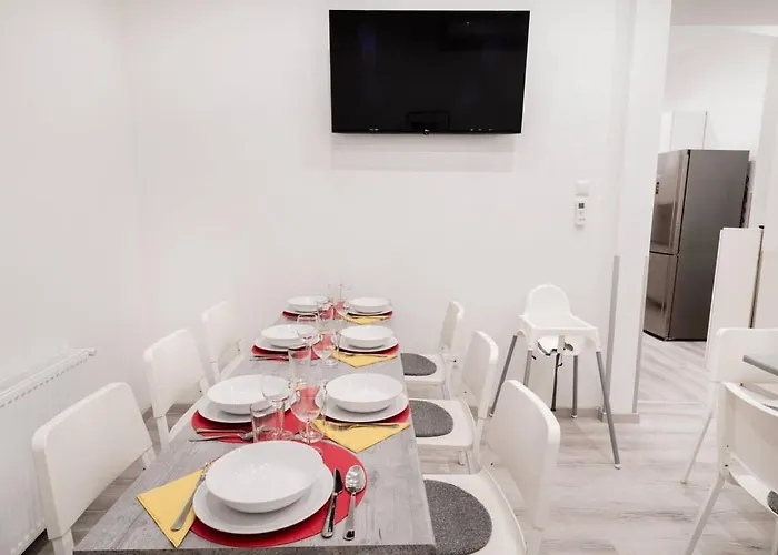 Very Extra Large Brand New Aircon Apartament