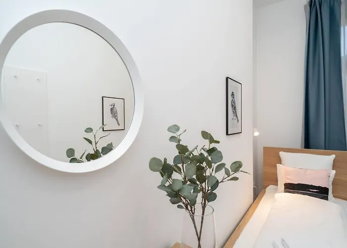 Very Extra Large Brand New Aircon Apartament *