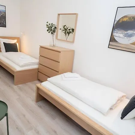 Very Extra Large Brand New Aircon Budapest