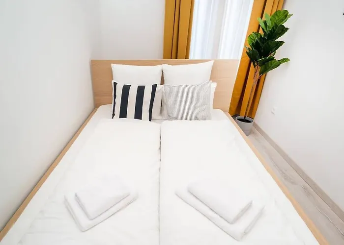 Appartement Very Extra Large Brand New Aircon Boedapest