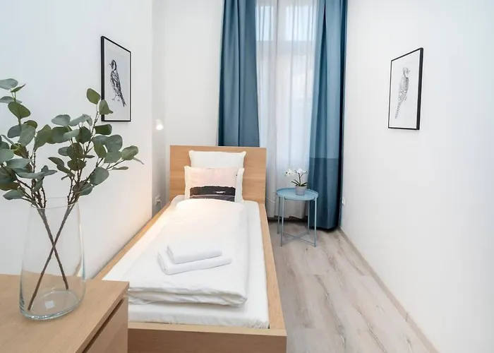 Appartement Very Extra Large Brand New Aircon *